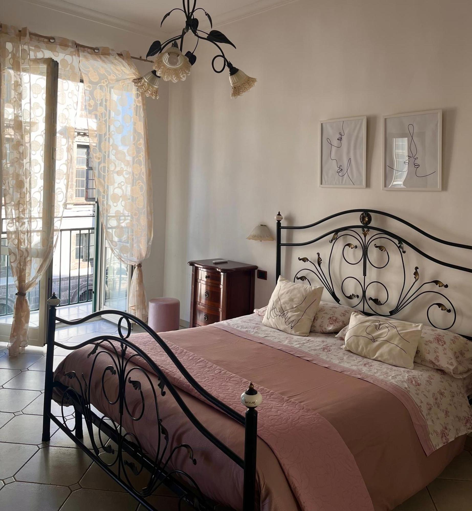 شقة Franck House نابولي المظهر الخارجي الصورة
